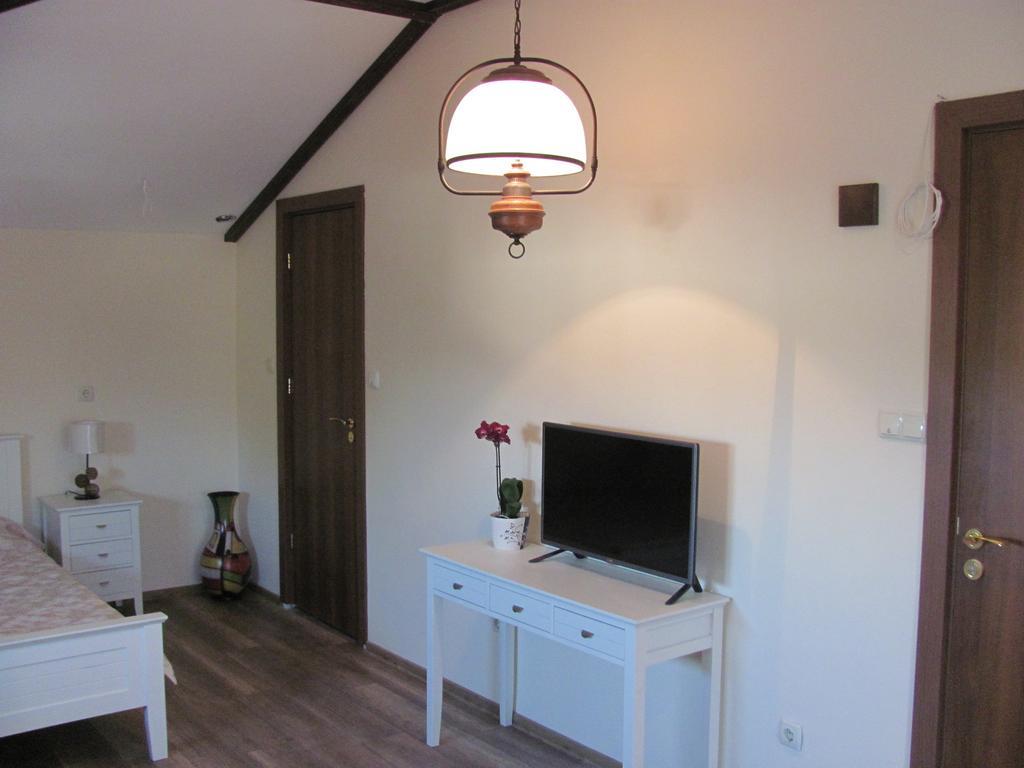 Guest House Villa Elma Nevsha Habitación foto